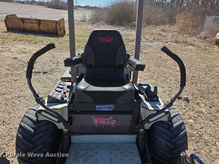 image for item DZ3962 2016 Grasshopper 900D ZTR lawn mower