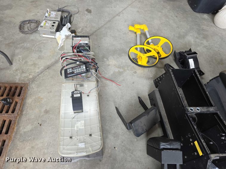 image for item DZ3966 Law enforcement equipment