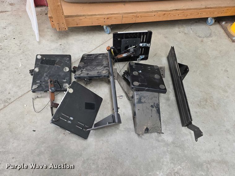 image for item DZ3966 Law enforcement equipment