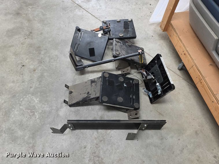 image for item DZ3966 Law enforcement equipment