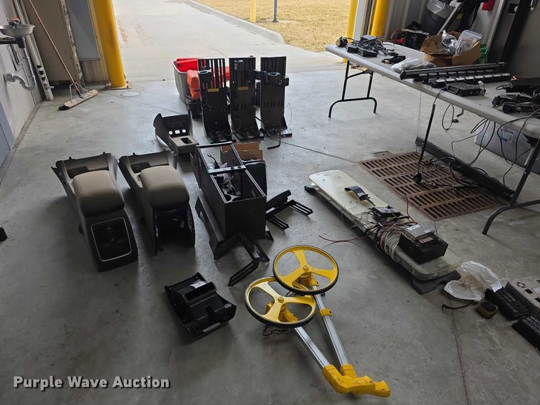 image for item DZ3966 Law enforcement equipment