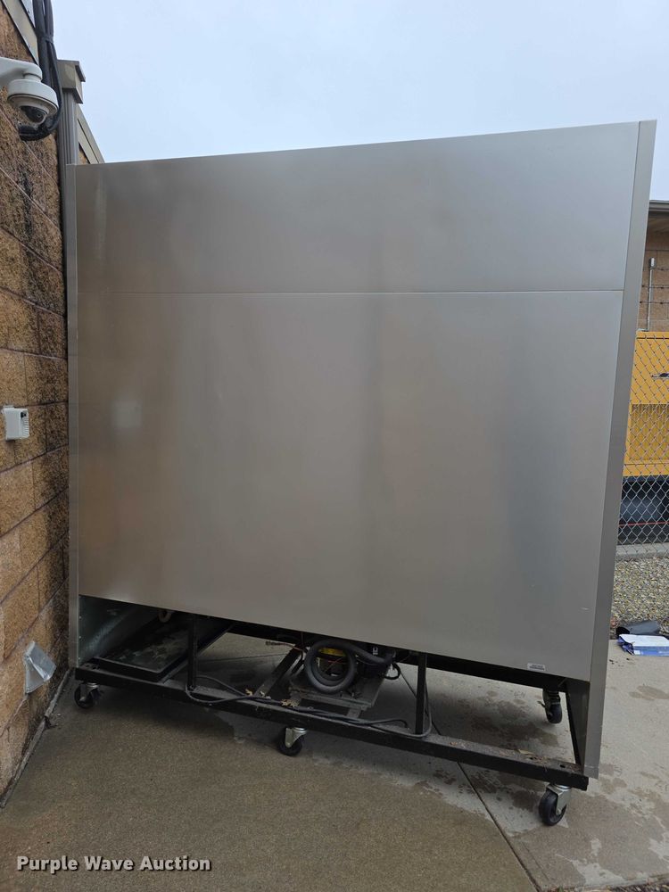 image for item DZ3969 True T72 commercial refrigerator