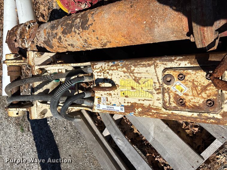 image for item DZ3976 Kent KF907 breaker