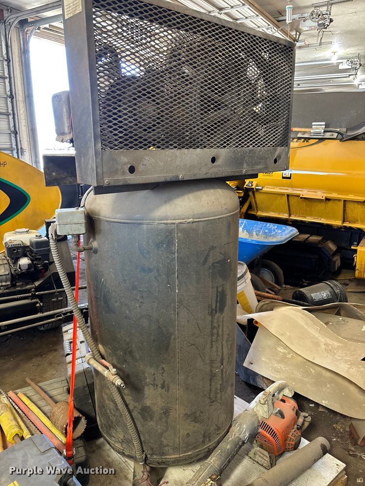 image for item DZ3977 Asstd shop equipment Tools