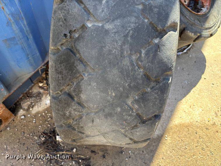 image for item DZ3978 Tires and wheels