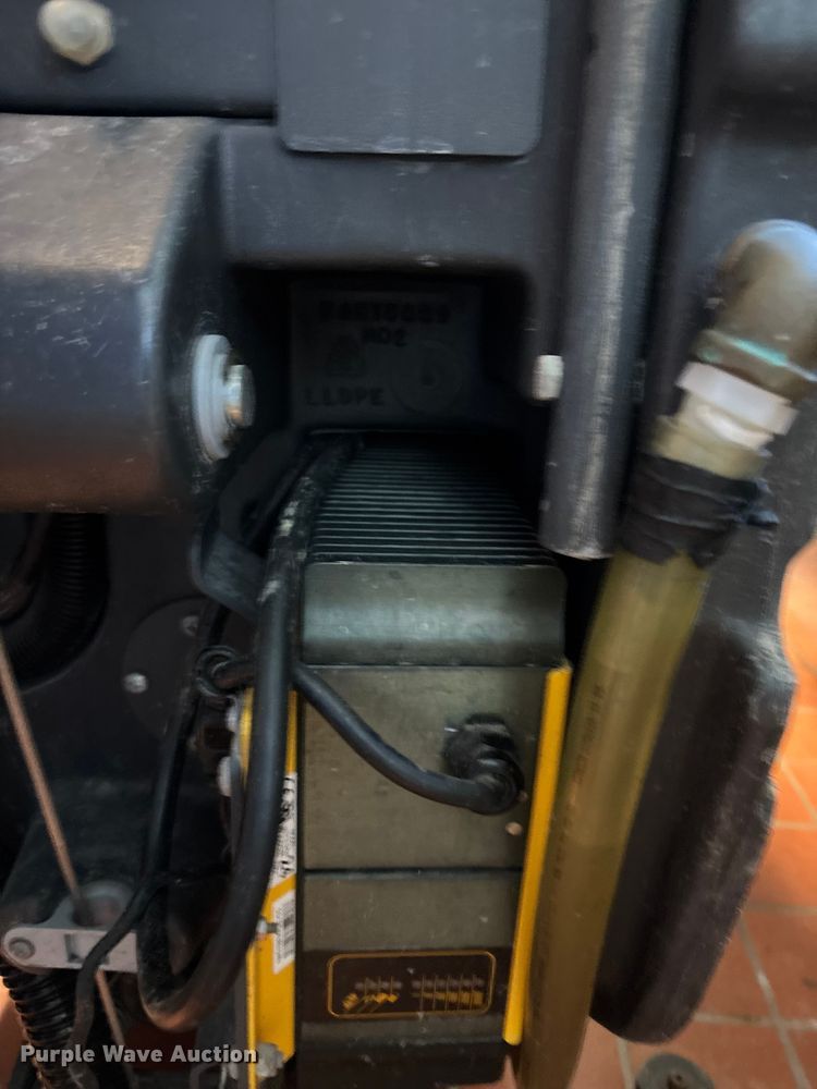 image for item DZ3979 Advance Convertamatic floor scrubber