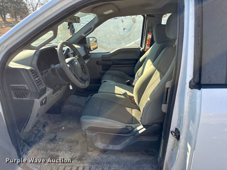 image for item DZ4382 2015 Ford F150 Ext. Cab pickup truck