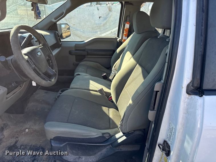 image for item DZ4382 2015 Ford F150 Ext. Cab pickup truck