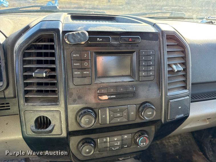 image for item DZ4382 2015 Ford F150 Ext. Cab pickup truck