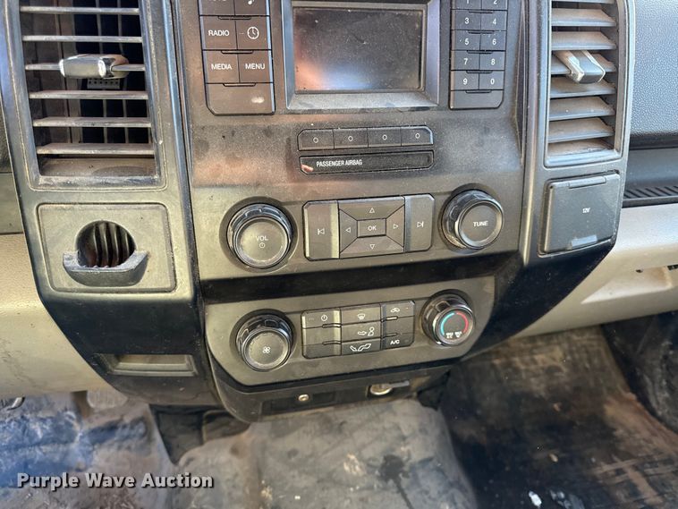 image for item DZ4382 2015 Ford F150 Ext. Cab pickup truck