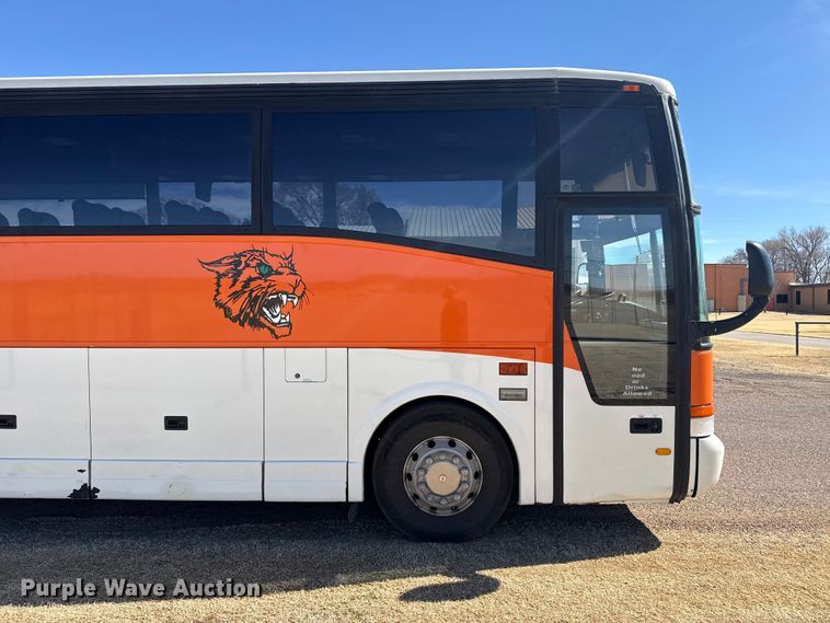 image for item DZ5023 2001 Van Hool coach bus