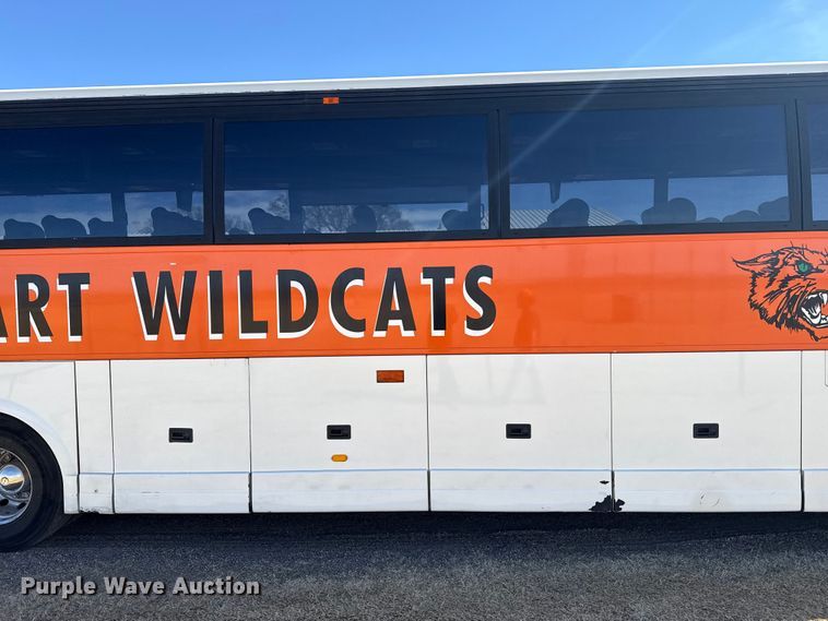 image for item DZ5023 2001 Van Hool coach bus