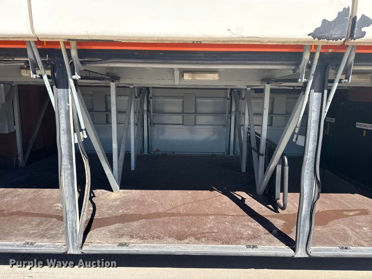 image for item DZ5023 2001 Van Hool coach bus