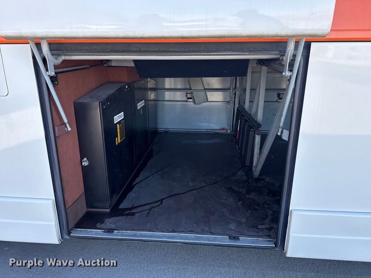 image for item DZ5023 2001 Van Hool coach bus