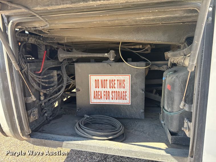 image for item DZ5023 2001 Van Hool coach bus