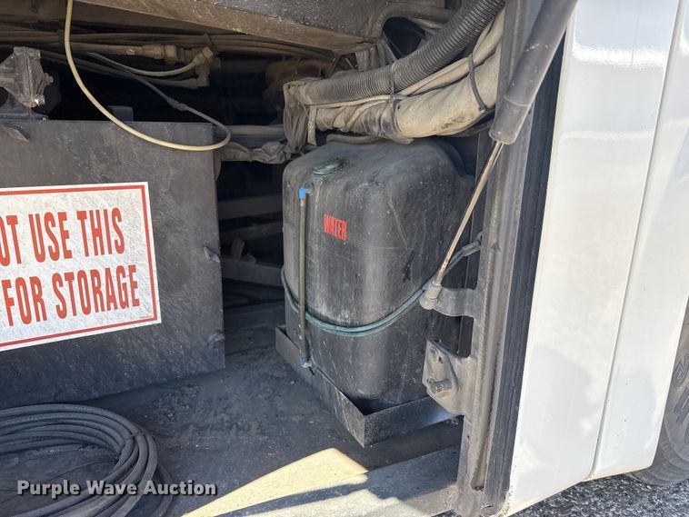 image for item DZ5023 2001 Van Hool coach bus