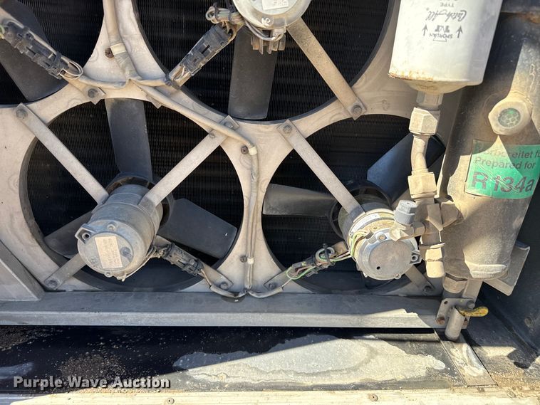 image for item DZ5023 2001 Van Hool coach bus