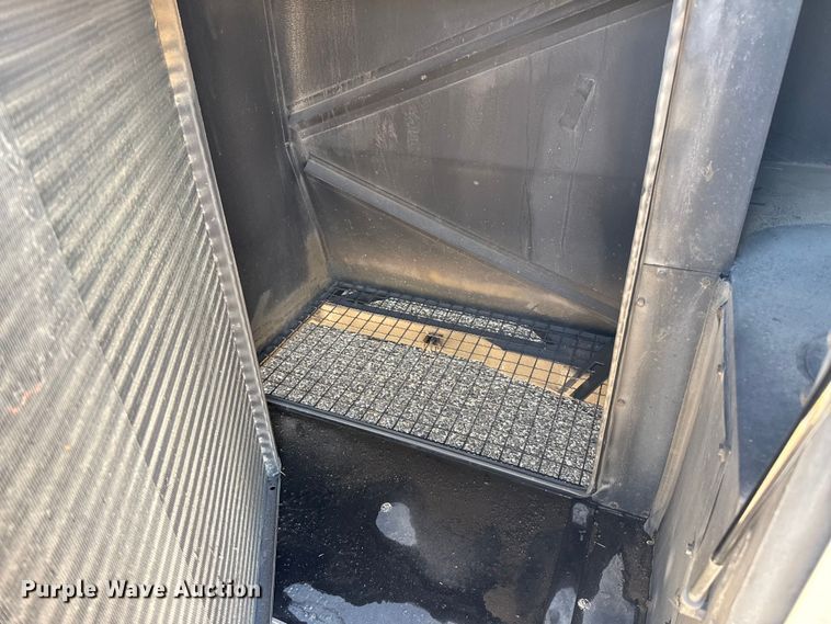 image for item DZ5023 2001 Van Hool coach bus