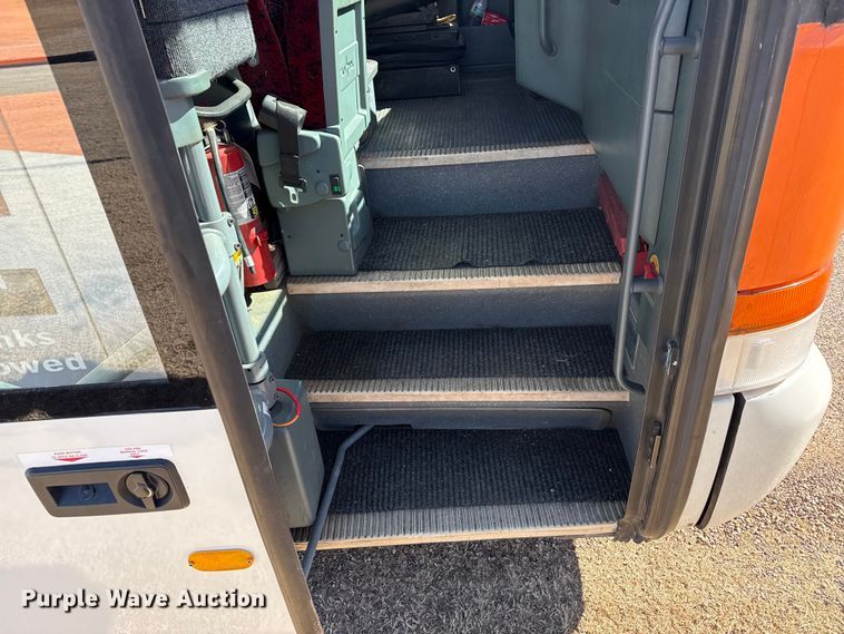 image for item DZ5023 2001 Van Hool coach bus