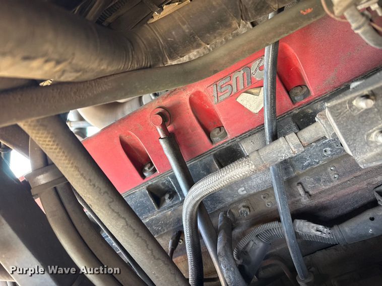 image for item DZ5023 2001 Van Hool coach bus