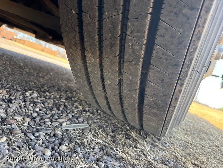 image for item DZ5023 2001 Van Hool coach bus