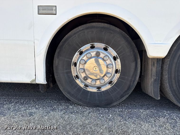 image for item DZ5023 2001 Van Hool coach bus