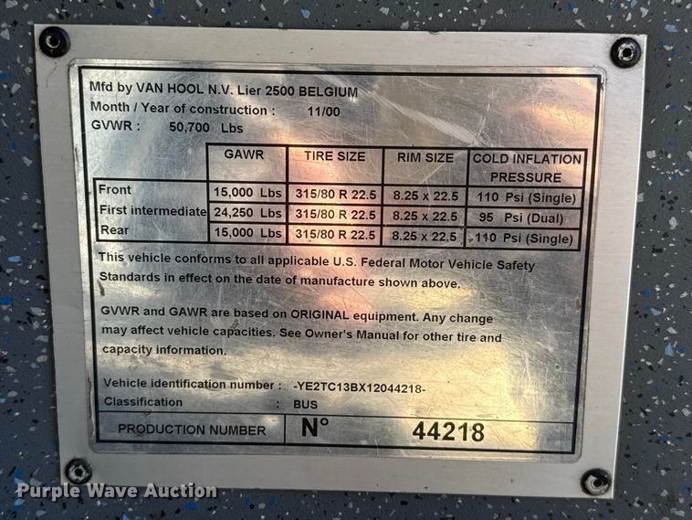 image for item DZ5023 2001 Van Hool coach bus