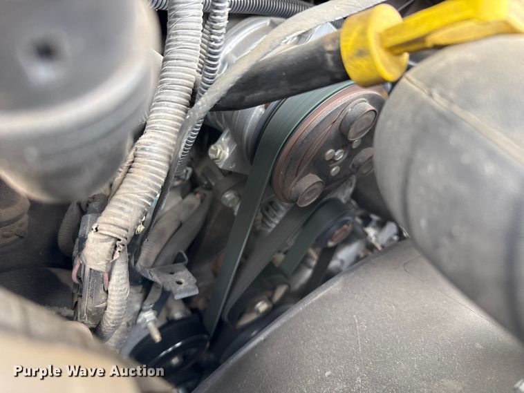 image for item DZ5146 2010 Ford E450 Super Duty shuttle bus