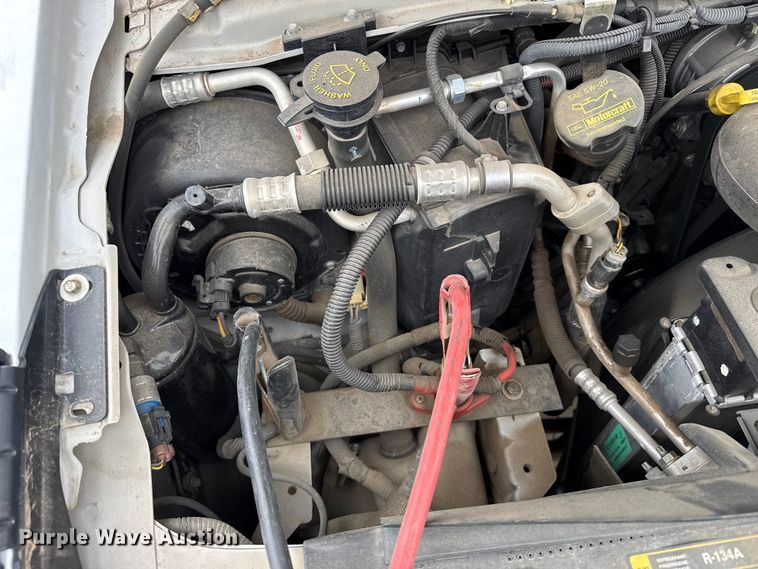 image for item DZ5146 2010 Ford E450 Super Duty shuttle bus