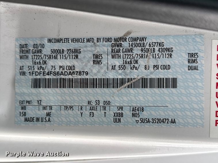 image for item DZ5146 2010 Ford E450 Super Duty shuttle bus