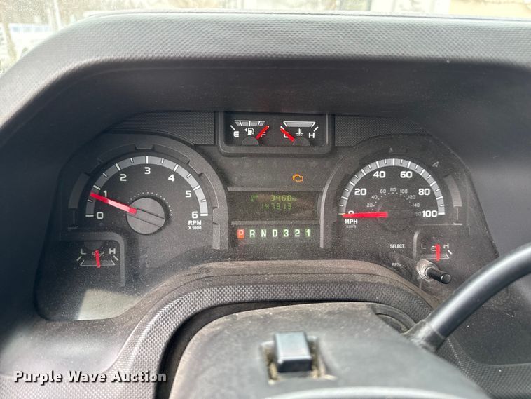 image for item DZ5148 2010 Ford Eldorado Aerotech E450 Super Duty shuttle bus