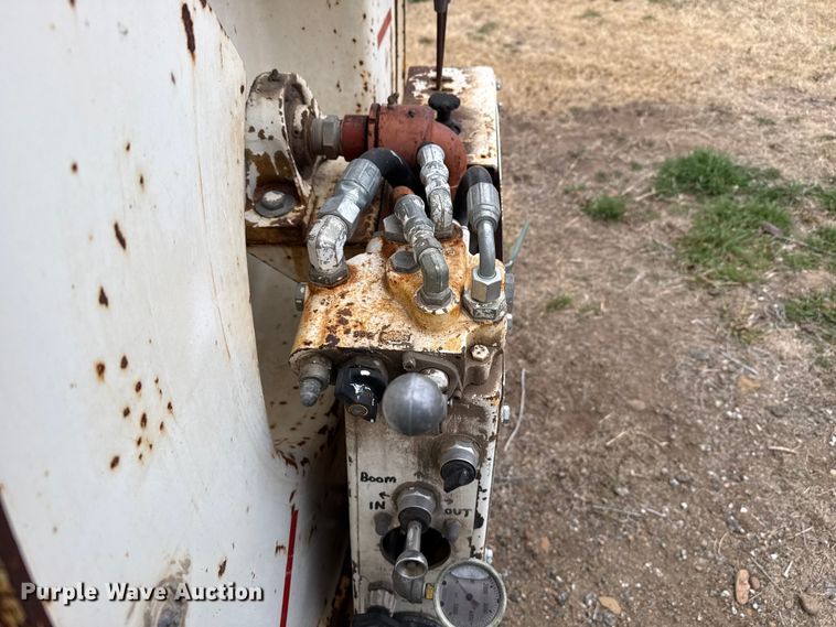 image for item DZ5152 1993 Ford LTS9000 sewer jetter truck