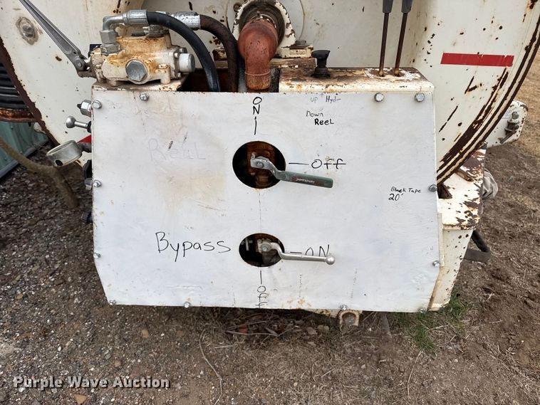 image for item DZ5152 1993 Ford LTS9000 sewer jetter truck