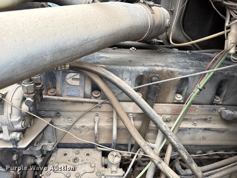 image for item DZ5152 1993 Ford LTS9000 sewer jetter truck