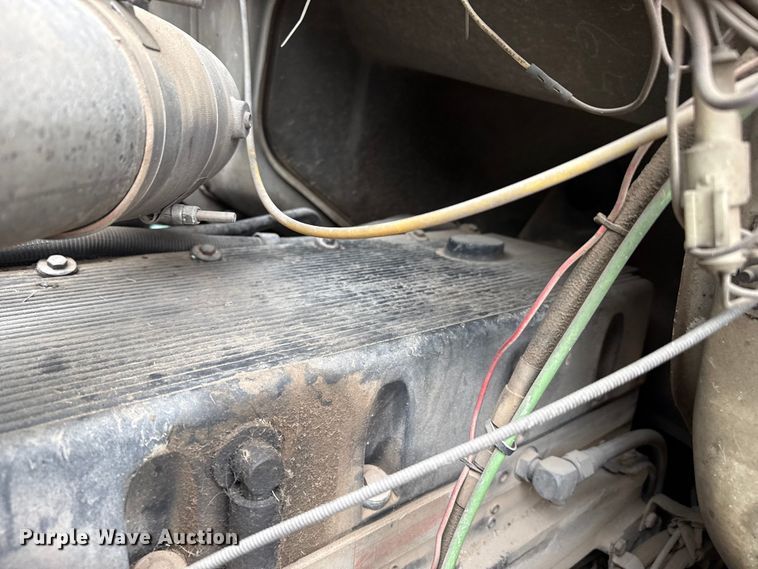 image for item DZ5152 1993 Ford LTS9000 sewer jetter truck