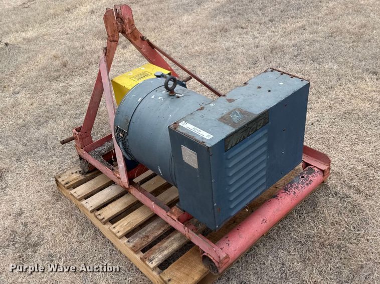 image for item DZ5153 Winco PTO generator