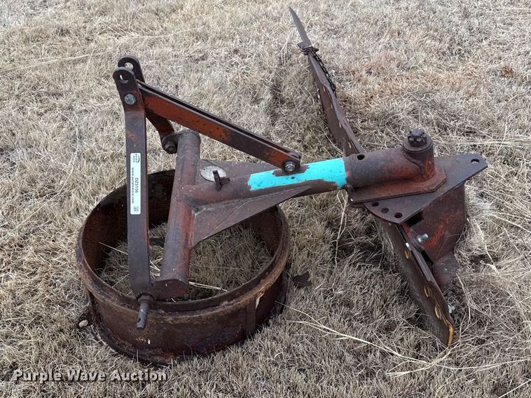 image for item DZ5156 Three point attachments