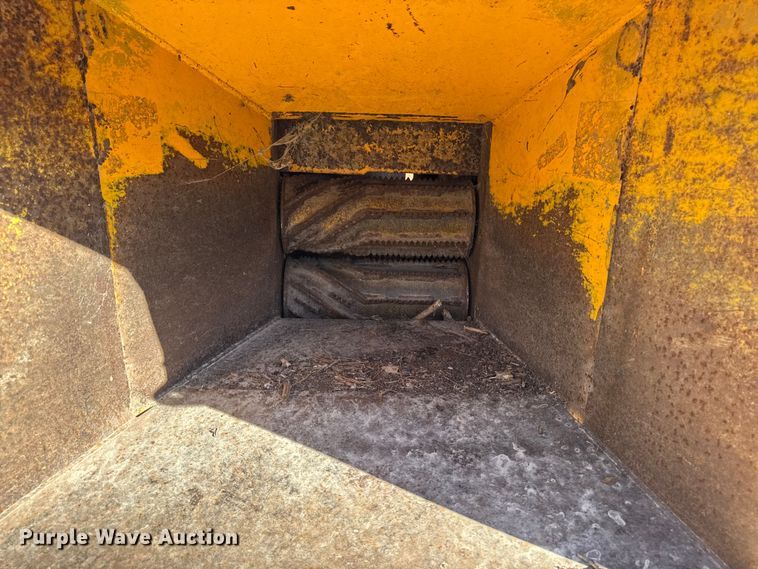 image for item EA2325 Continental wood chipper