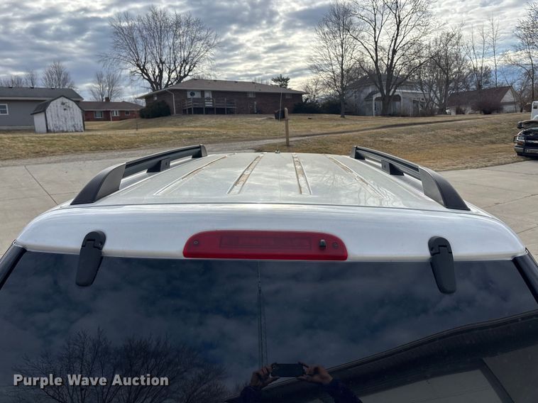 image for item EA4460 2005 Ford Explorer SUV