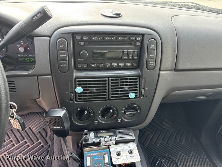 image for item EA4460 2005 Ford Explorer SUV