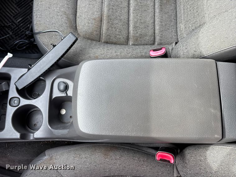 image for item EA4460 2005 Ford Explorer SUV