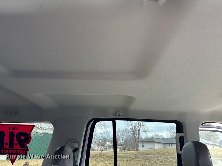 image for item EA4460 2005 Ford Explorer SUV