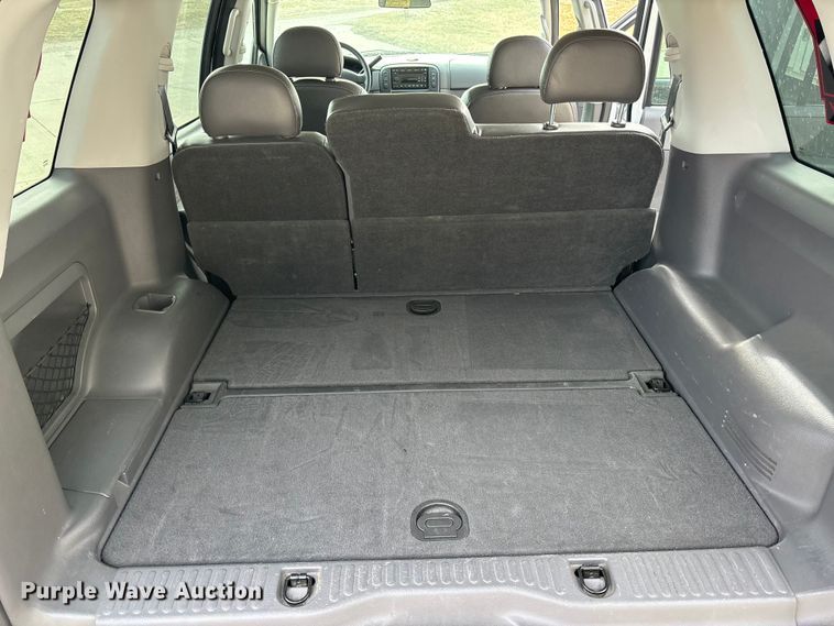 image for item EA4460 2005 Ford Explorer SUV