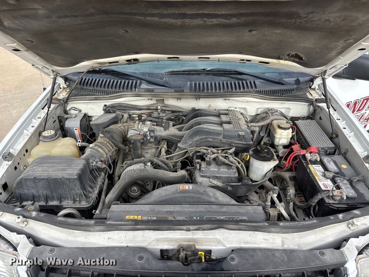 image for item EA4460 2005 Ford Explorer SUV