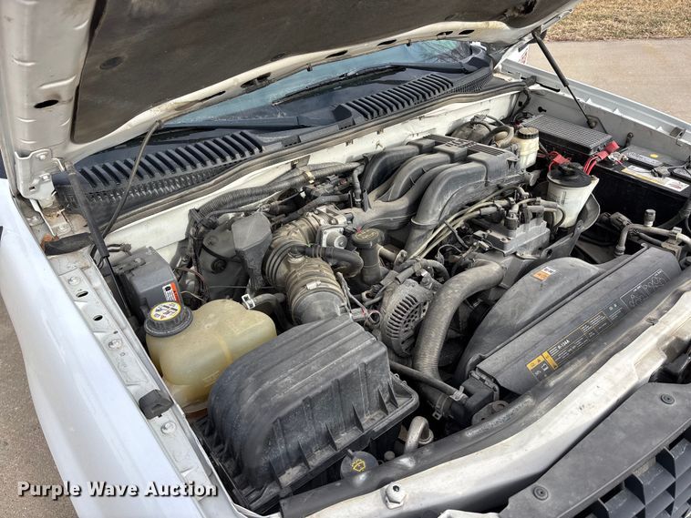 image for item EA4460 2005 Ford Explorer SUV