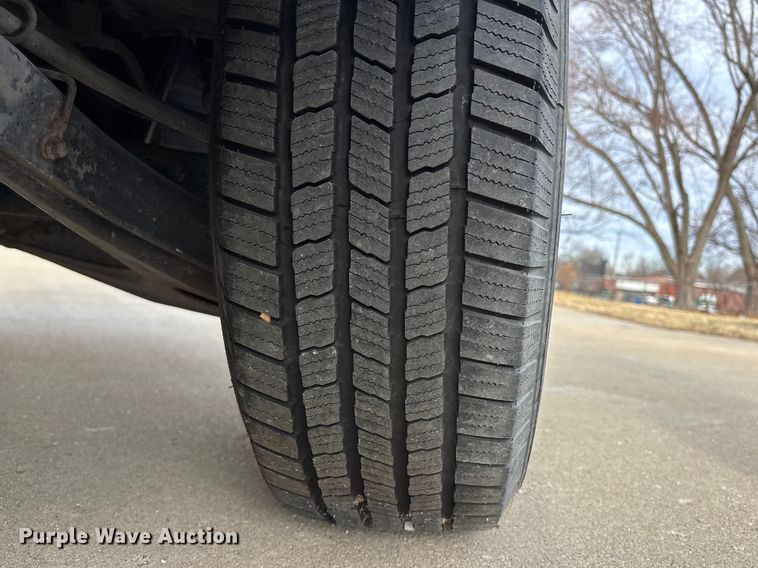 image for item EA4460 2005 Ford Explorer SUV