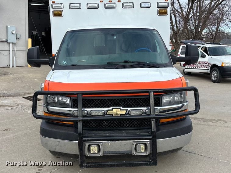 image for item EA4461 2013 Osage Express G4500 ambulance