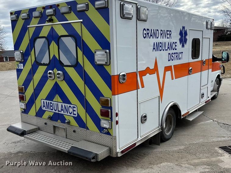 image for item EA4461 2013 Osage Express G4500 ambulance