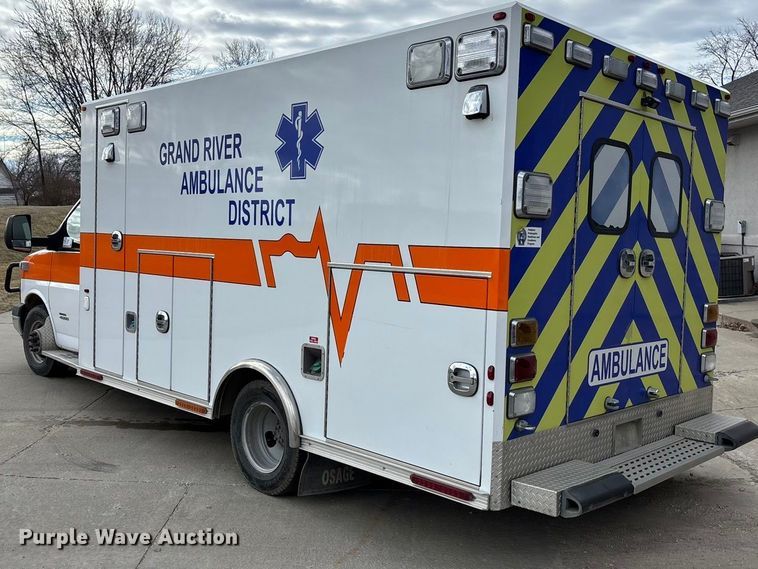image for item EA4461 2013 Osage Express G4500 ambulance