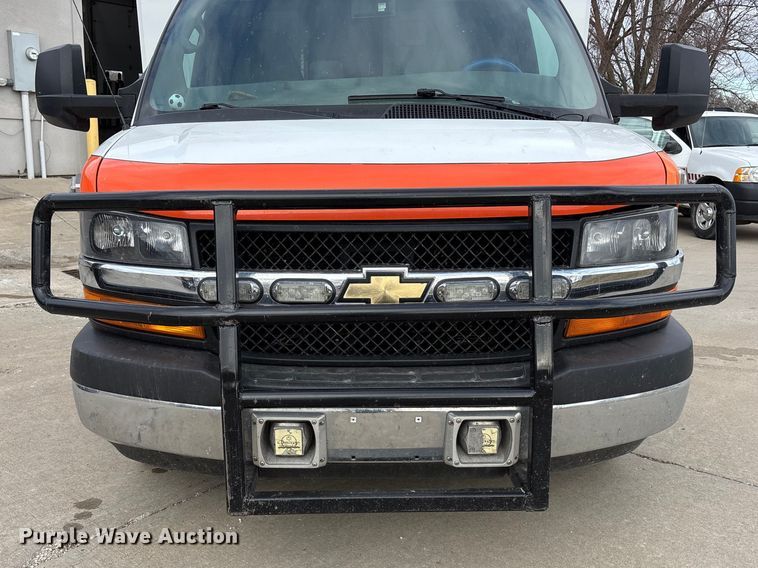 image for item EA4461 2013 Osage Express G4500 ambulance